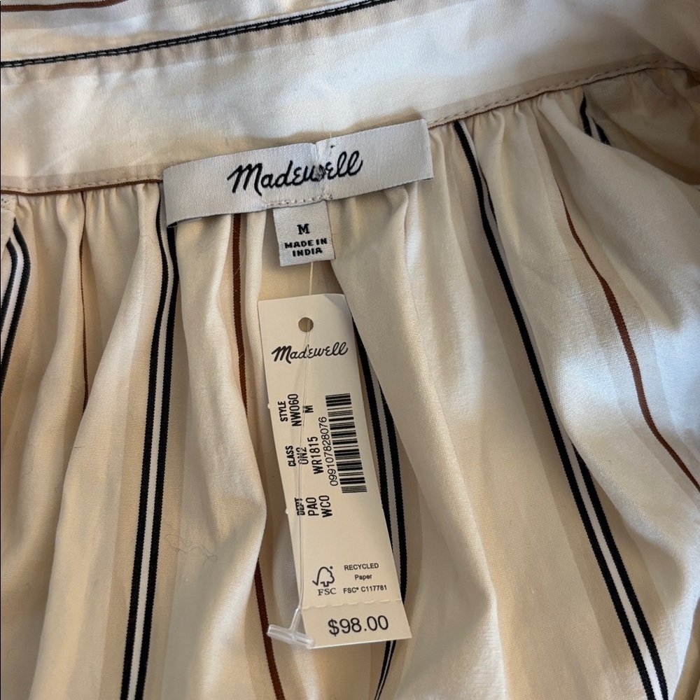 Madewell Shirred Bubble-Sleeve Button-Up
Shirt in Poplin 100% cotton Sz Medium - Picture 10 of 14